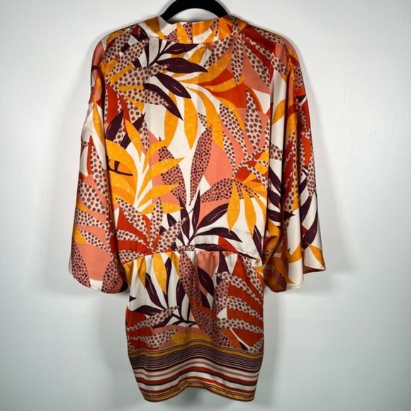 NWT DR2 Daniel Rainn Tropical Satin Ruana Wide 3/4 Sleeves Beaded Drawstring S/M - Picture 4 of 16